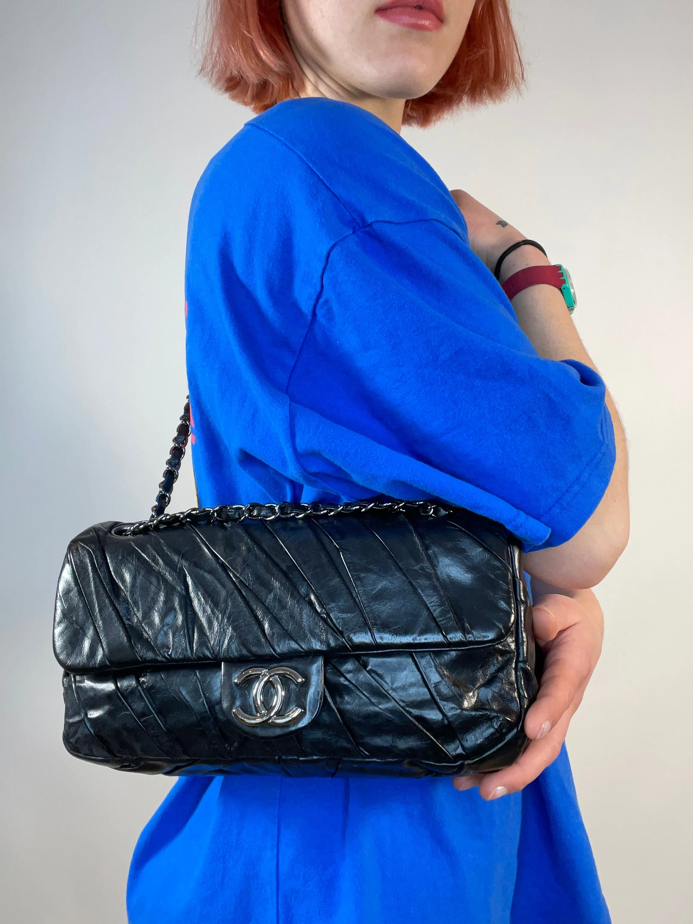 Chanel Black Glazed Calfskin Flap