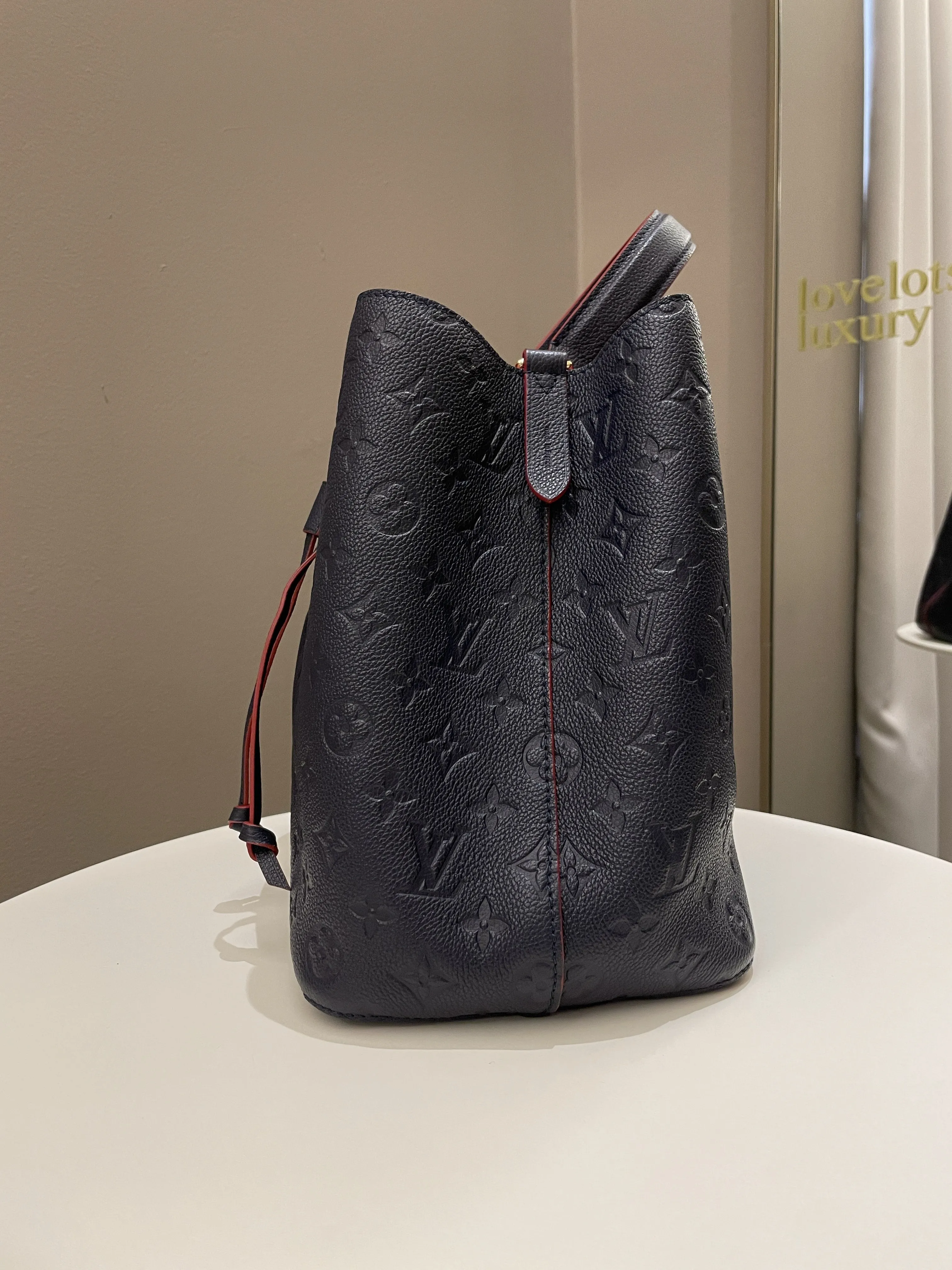 Louis Vuitton Neo Noe Bucket Bag Marine Rouge Empreinte Leather