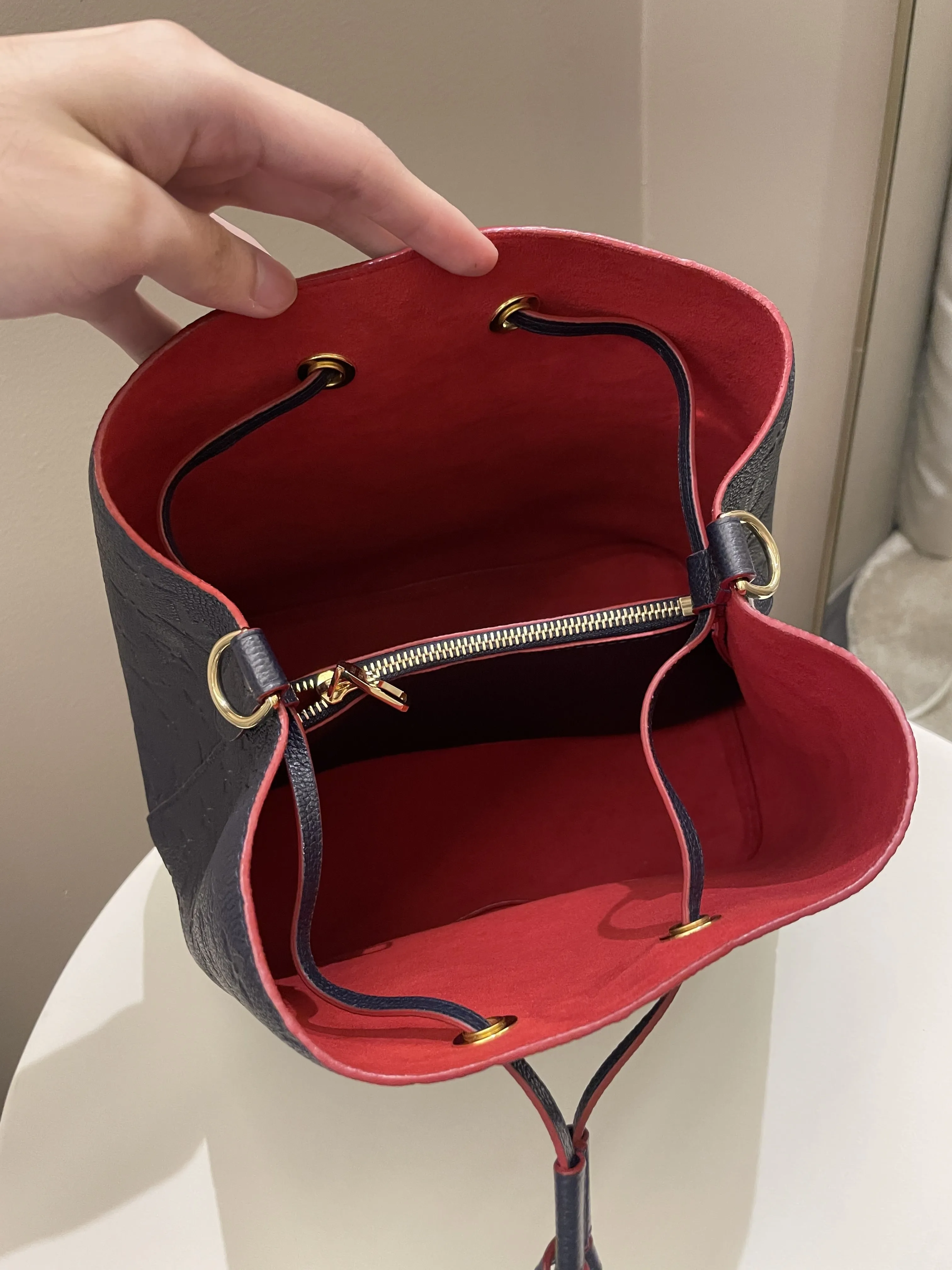 Louis Vuitton Neo Noe Bucket Bag Marine Rouge Empreinte Leather