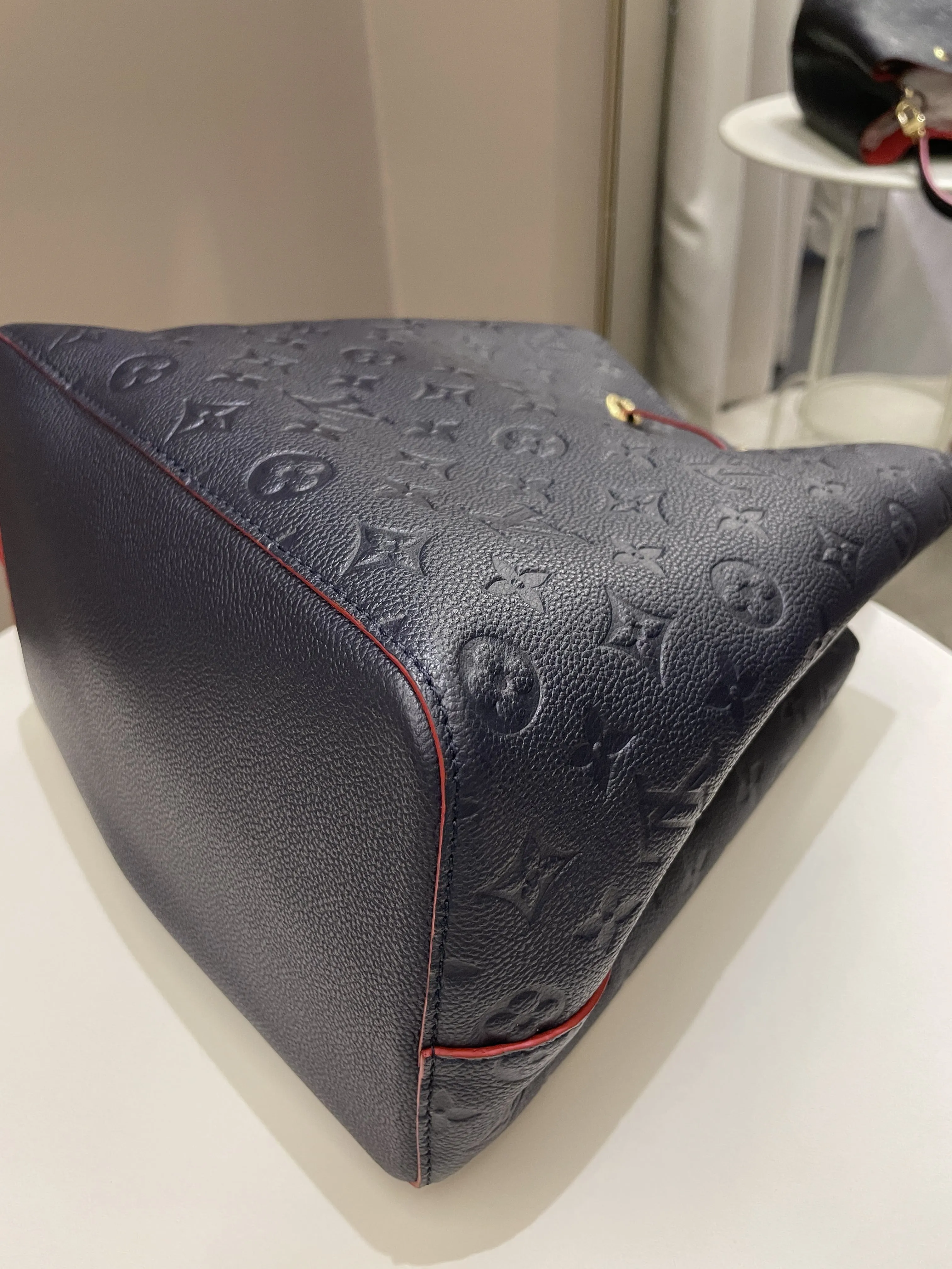 Louis Vuitton Neo Noe Bucket Bag Marine Rouge Empreinte Leather