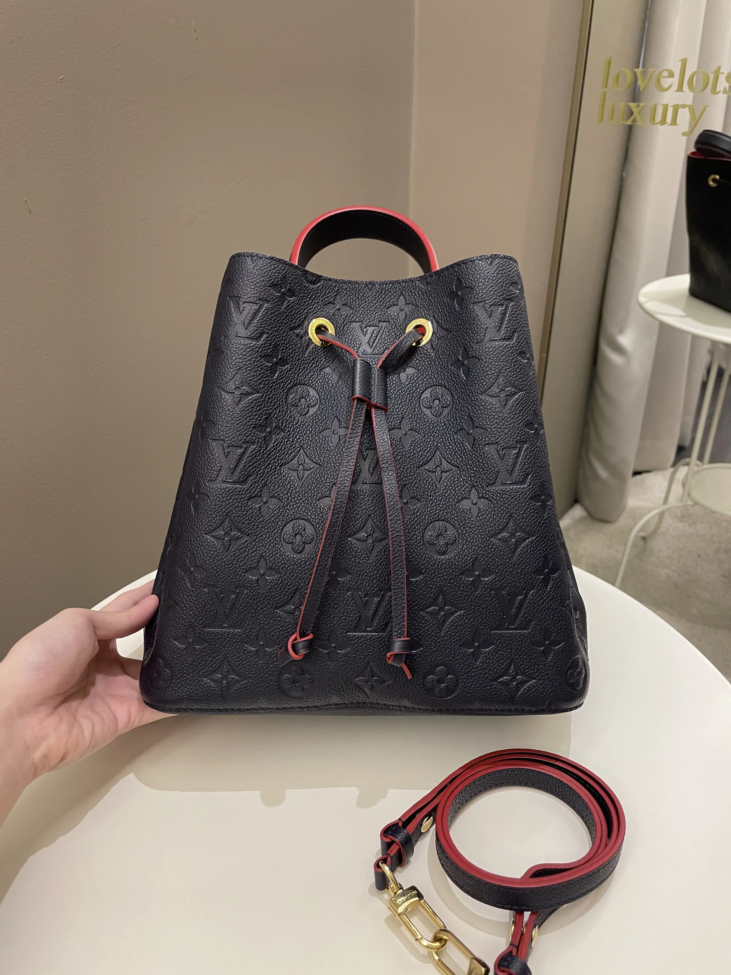 Louis Vuitton Neo Noe Bucket Bag Marine Rouge Empreinte Leather