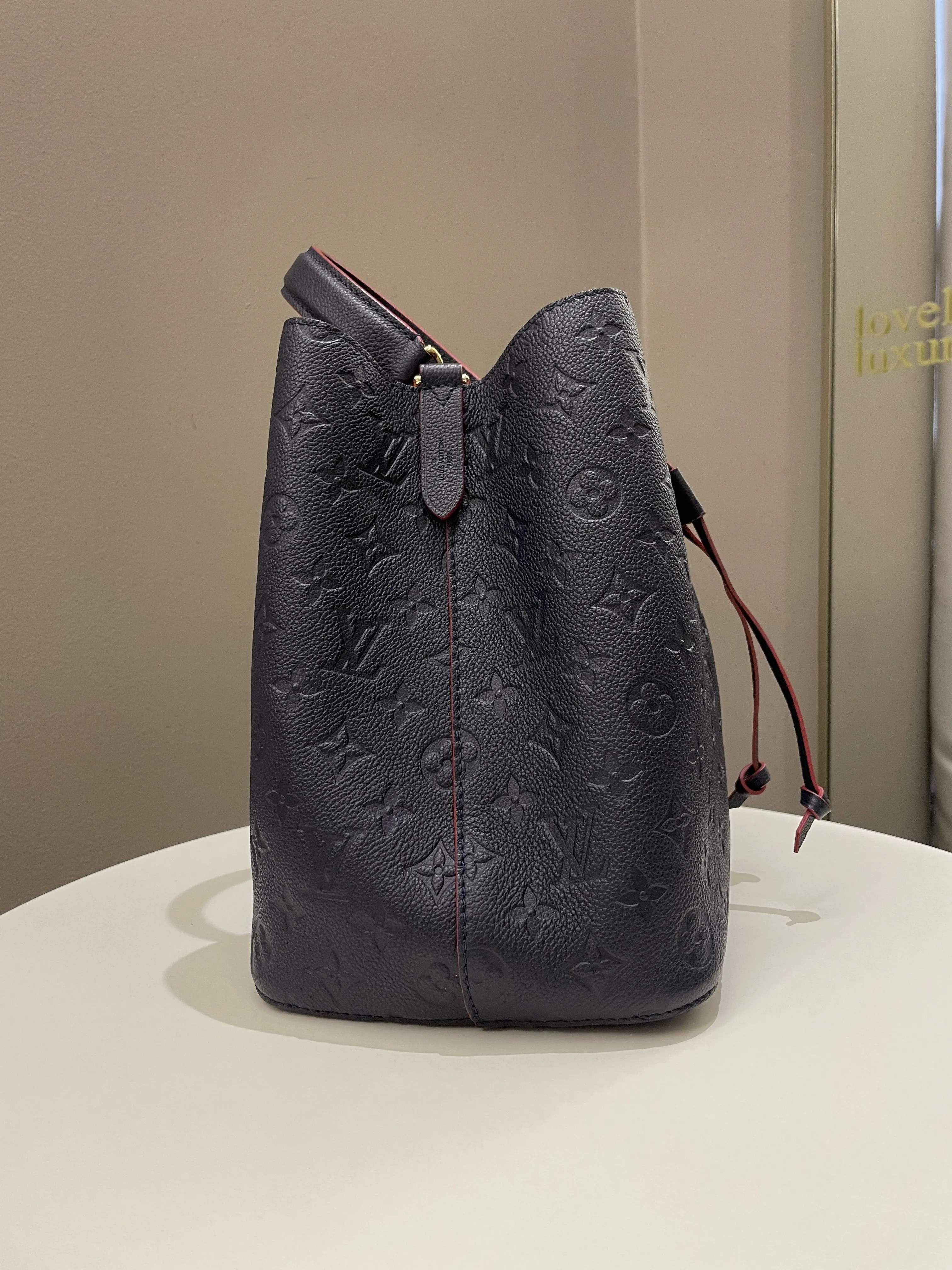 Louis Vuitton Neo Noe Bucket Bag Marine Rouge Empreinte Leather