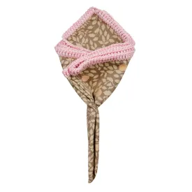 Moca Foglia with Pink Signature Border